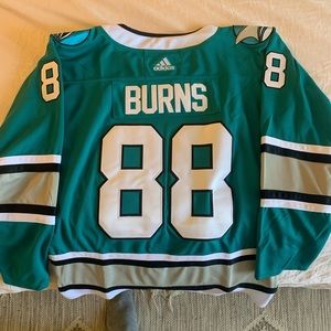 Brand new Burns Mighty Ducks Jersey